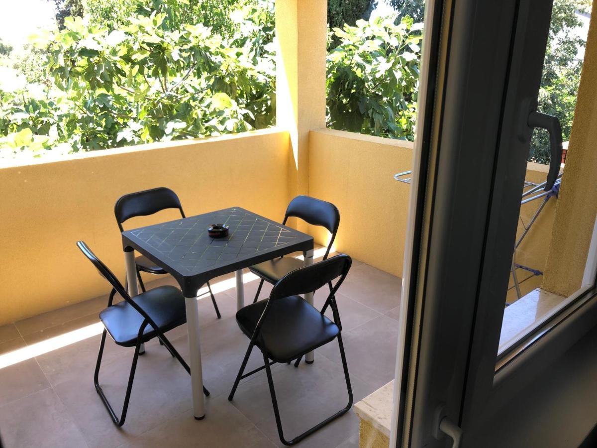 Apartmani Bm Biograd Na Moru Dış mekan fotoğraf